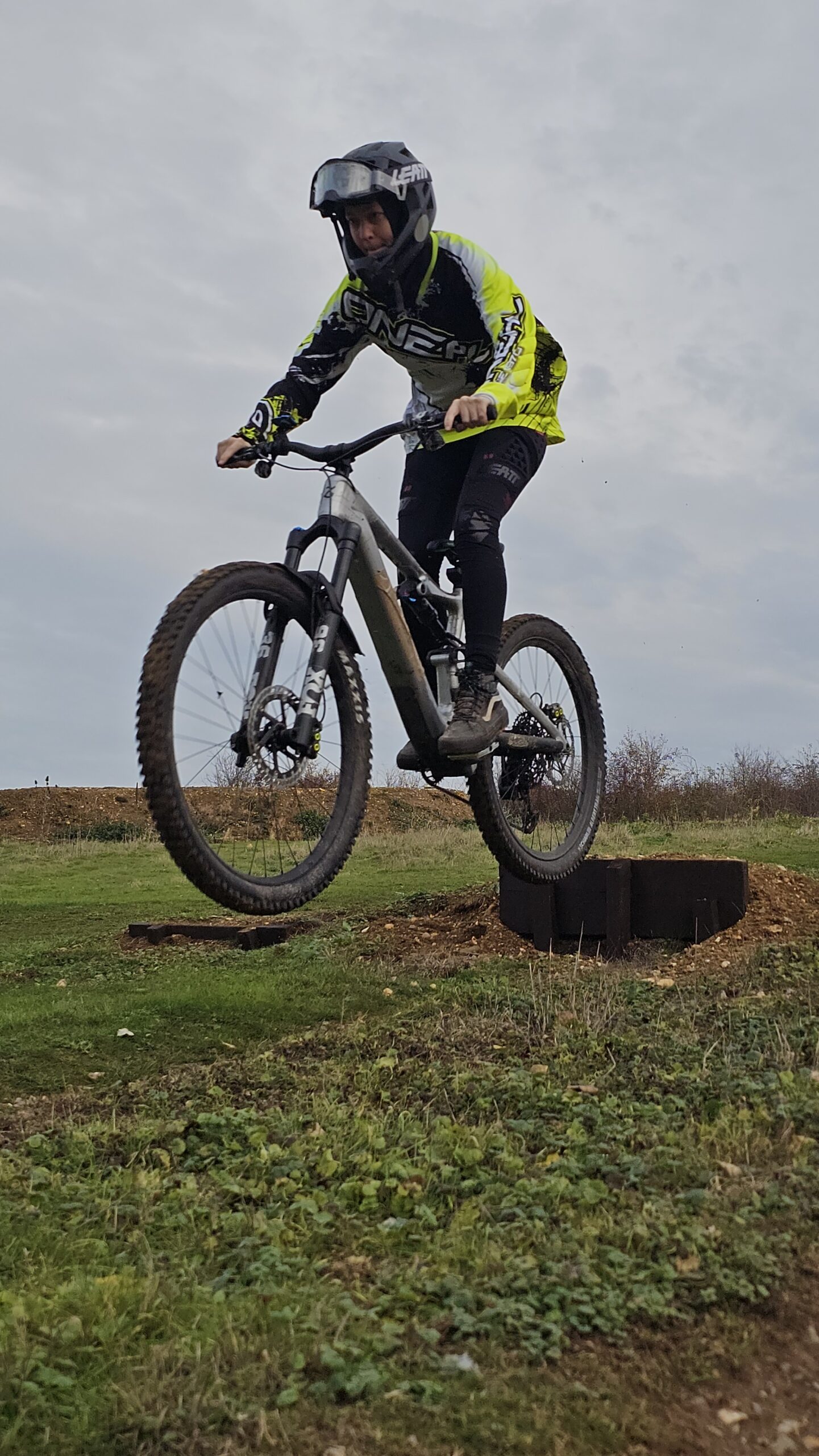 ukbikeskills mtb skills coaching mountain bike